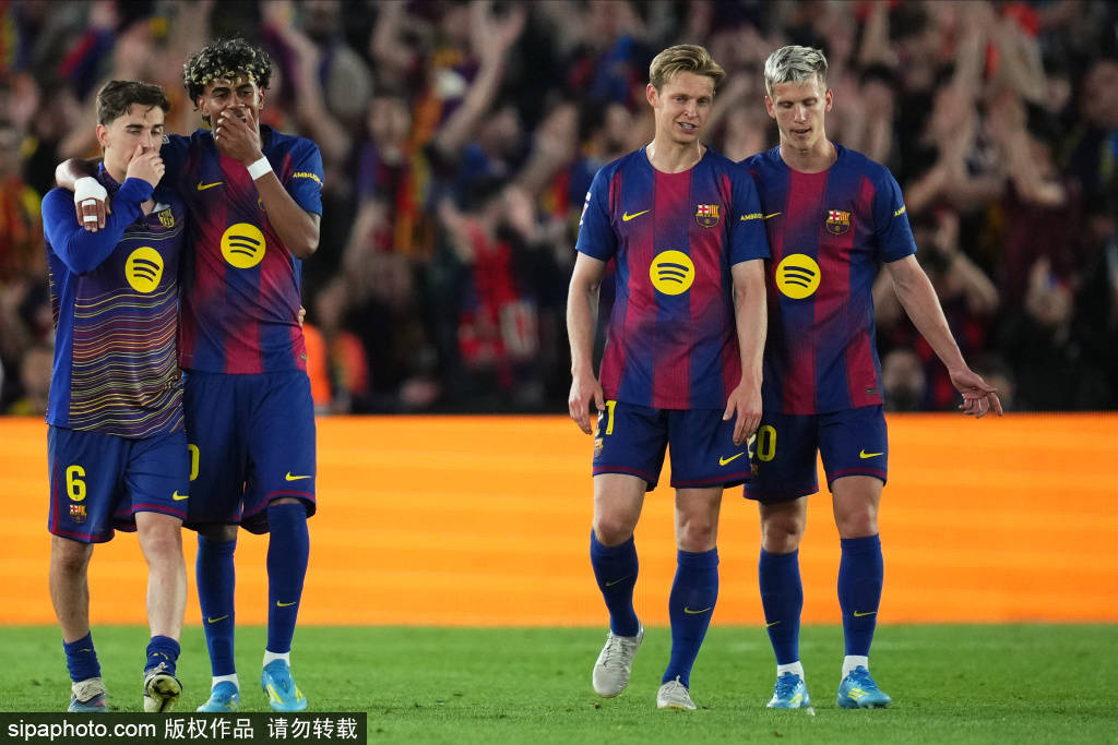 西甲保级生死战：瓦伦西亚VS吉罗纳，谁能率先上岸？